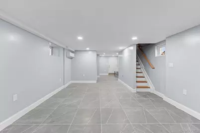 14235 Sutter Avenue, Ozone Park, NY 11436 - Photo 15