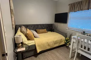 2866 Dewey Ave, Bronx, NY 10465 - Photo 17