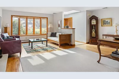 9 McAllister Drive, Pleasant Valley, NY 12569 - Photo 3