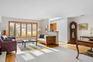 9 McAllister Dr, Pleasant Valley, NY 12569 - Photo 3