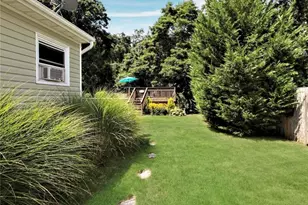 465 Wellwood Dr, Shirley, NY 11967 - Photo 15