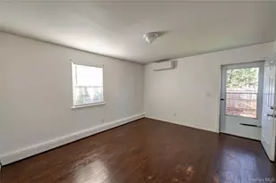 27 Manchester Rd, Huntington, NY 11743 - Photo 15