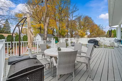 26 W 11th Street, Huntington Station, NY 11746 - Photo 31