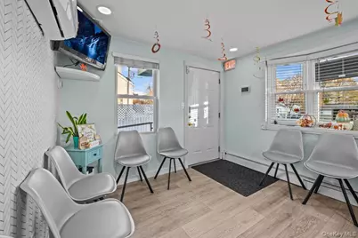 26 W 11th Street, Huntington Station, NY 11746 - Photo 7