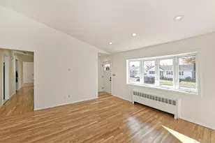 7 Stephen Dr, Farmingdale, NY 11735 - Photo 9