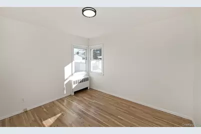 7 Stephen Drive, Farmingdale, NY 11735 - Photo 17