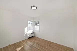 7 Stephen Dr, Farmingdale, NY 11735 - Photo 17