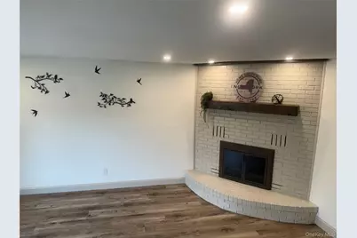 230 Homestead Village Drive, Warwick, NY 10990 - Photo 5