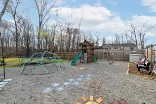 95 Osborne Hill Rd, Fishkill, NY 12524 - Photo 33