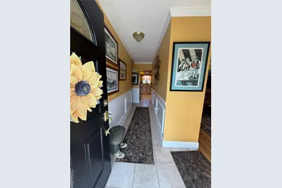 6 Lee Place, Old Bethpage, NY 11804 - Photo 3