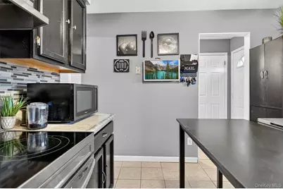 204 Country Club Drive, Maybrook, NY 12543 - Photo 11