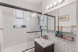 45 Kew Gardens Rd, Kew Gardens, NY 11415 - Photo 7