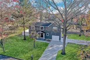 6 Renee Ct, Centereach, NY 11720 - Photo 39