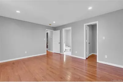 6 Renee Court, Centereach, NY 11720 - Photo 27