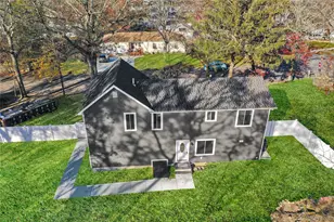 6 Renee Ct, Centereach, NY 11720 - Photo 37