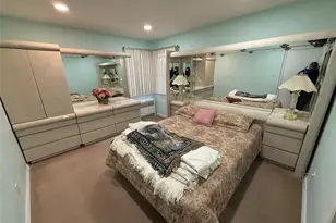 32 Liszt St, Hicksville, NY 11801 - Photo 9