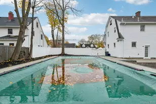 41 Leyden St, Huntington Station, NY 11746 - Photo 27