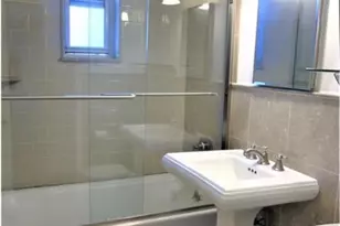 220 Pelham Rd, New Rochelle, NY 10805 - Photo 9