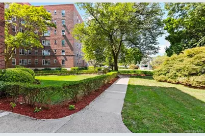 220 Pelham Road #6G, New Rochelle, NY 10805 - Photo 23