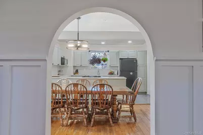 120 Sayville Boulevard, Sayville, NY 11782 - Photo 9