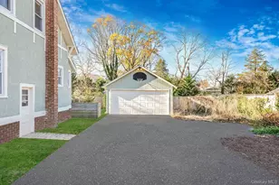 120 Sayville Blvd, Sayville, NY 11782 - Photo 27