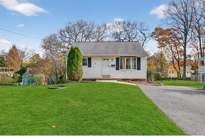 30 N Lexow Avenue, Nanuet, NY 10954 - Photo 1