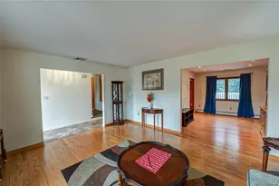 4 Debra Dr, Nesconset, NY 11767 - Photo 7