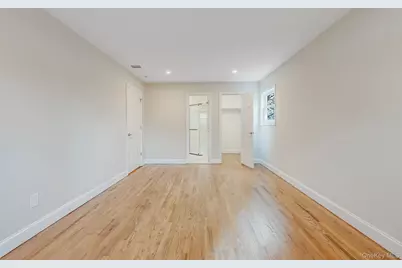 56 Camille Lane, Patchogue, NY 11772 - Photo 21