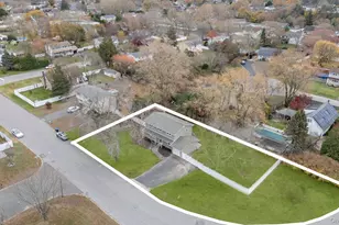 56 Camille Ln, Patchogue, NY 11772 - Photo 29