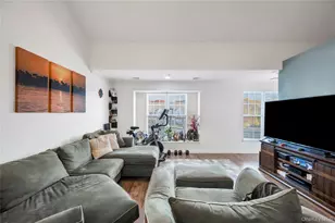 156 Ashley Ct, Central Islip, NY 11722 - Photo 5