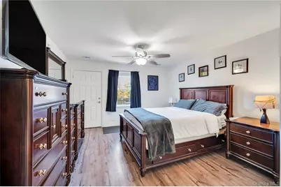 156 Ashley Court, Central Islip, NY 11722 - Photo 21