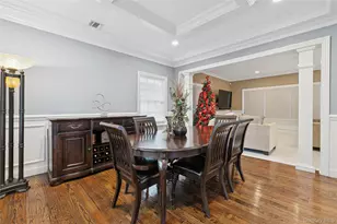 5 Vernon St, Plainview, NY 11803 - Photo 7