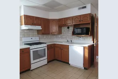 35 Taylor Avenue #2, Poughkeepsie, NY 12601 - Photo 5