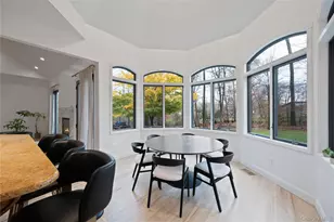 16 S de Baun Ave, Airmont, NY 10901 - Photo 21