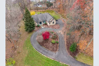 16 S De Baun Avenue, Airmont, NY 10901 - Photo 3