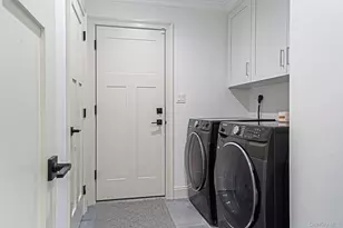 122 4th St, Saint James, NY 11780 - Photo 31