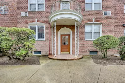 250 Central Avenue #B204, Lawrence, NY 11559 - Photo 3