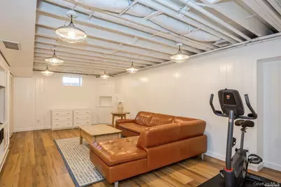 70 Jagger Lane, Westhampton, NY 11977 - Photo 17