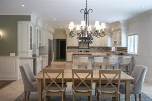10 Emerson Ct, Hampton Bays, NY 11946 - Photo 5
