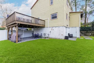 38 Manhasset Road, Sound Beach, NY 11789 - Photo 23