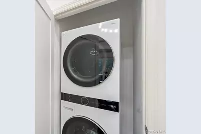 1 Stanford Court #1, Wantagh, NY 11793 - Photo 25