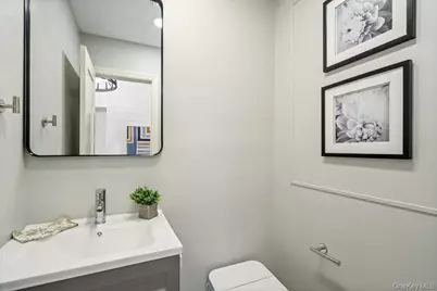 1 Stanford Court #1, Wantagh, NY 11793 - Photo 23