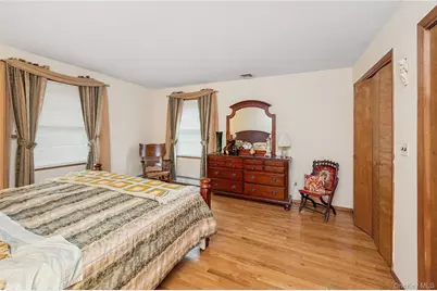 12 Briarwood Court, Saint James, NY 11780 - Photo 31