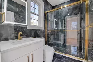 1130A Carlls Straight Path, Dix Hills, NY 11746 - Photo 25