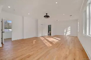 1130A Carlls Straight Path, Dix Hills, NY 11746 - Photo 23