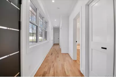 1130A Carlls Straight Path, Dix Hills, NY 11746 - Photo 21