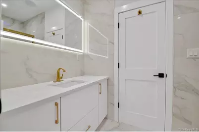 1130A Carlls Straight Path, Dix Hills, NY 11746 - Photo 27