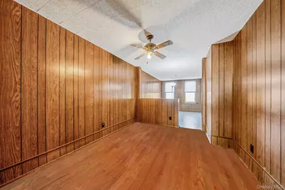 7935 77th Avenue, Glendale, NY 11385 - Photo 17