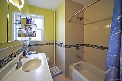 18832 114th Drive, Saint Albans, NY 11412 - Photo 13