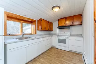 77 Pine St, West Hurley, NY 12491 - Photo 19